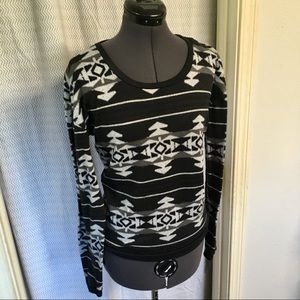 Aztec/tribal print long sleeve sweater